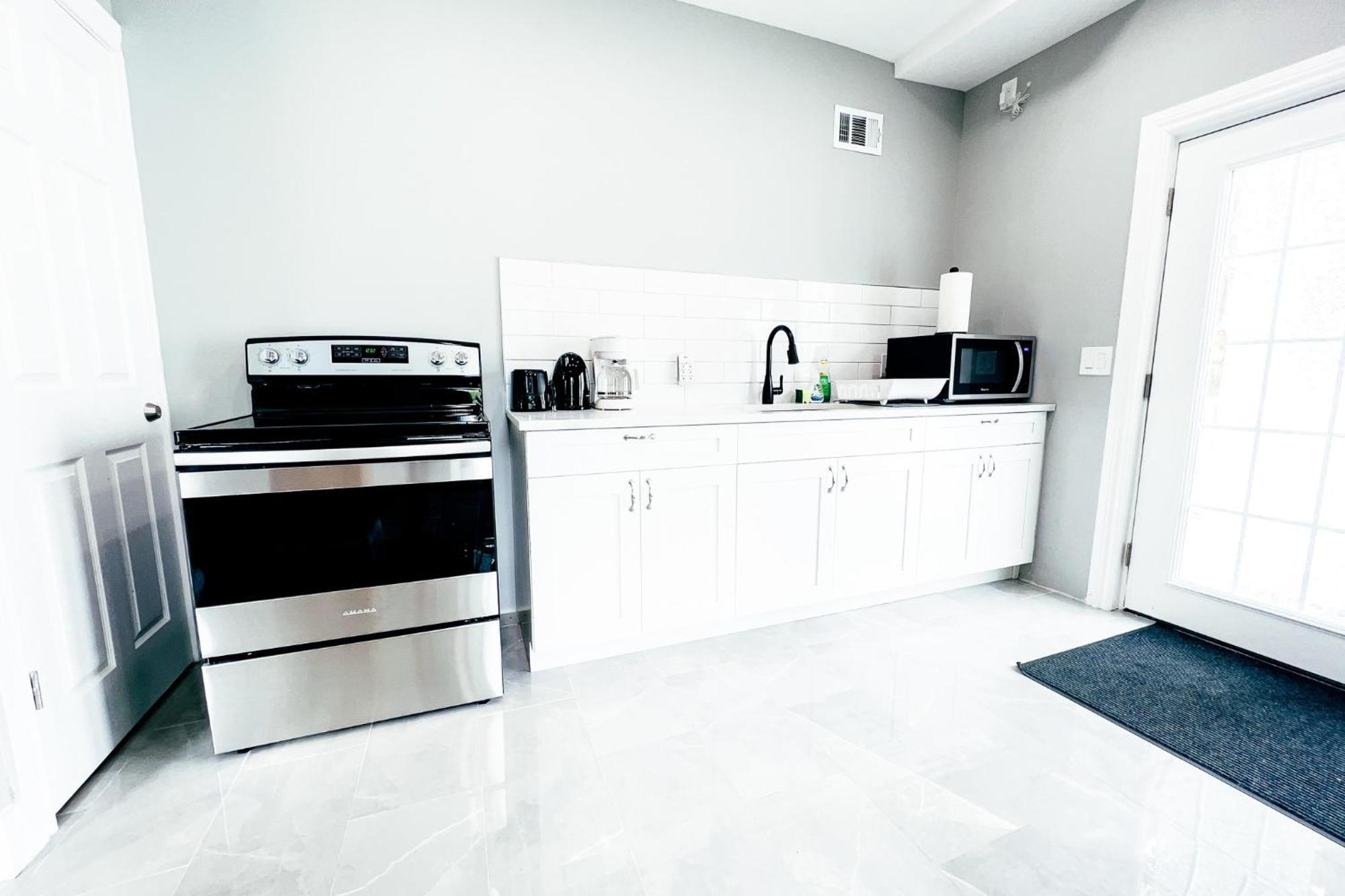 2 Homes, 1 Stay-7Br Niagara Falls Compound מראה חיצוני תמונה