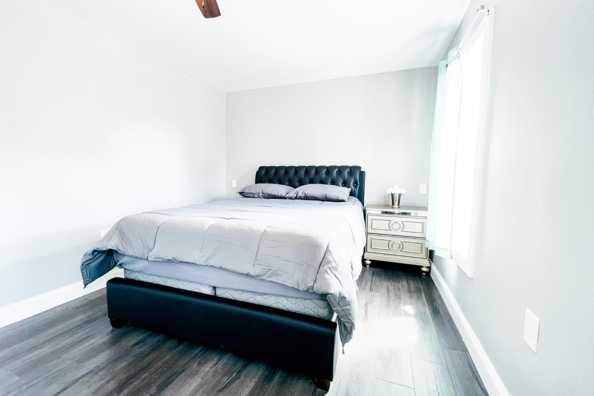 2 Homes, 1 Stay-7Br Niagara Falls Compound מראה חיצוני תמונה
